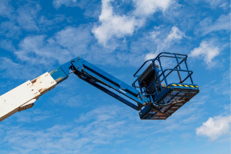 Descubra as Vantagens da Plataforma Articulada para Acessibilidade e Manutenção