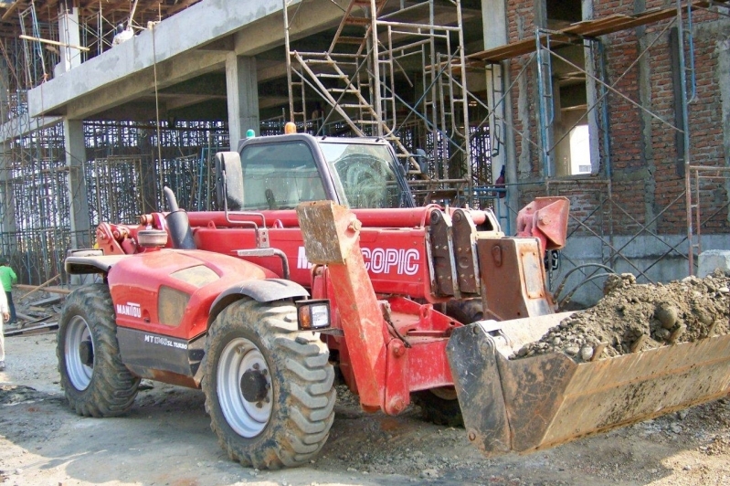 Aluguel de Manipulador Telescópico Bobcat Valor Água Rasa - Aluguel de Manipulador Telescópico Telehandler