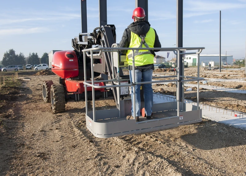 plataforma elevatória em Santana de Parnaíba