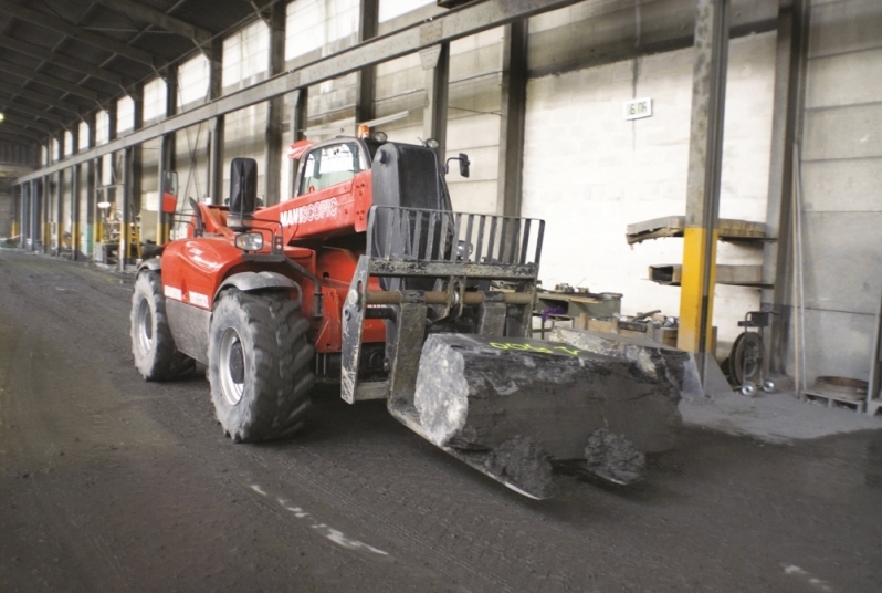 Locação Manipuladores de Carga Manitou Apucarana - Locação Manipuladores de Carga Jcb