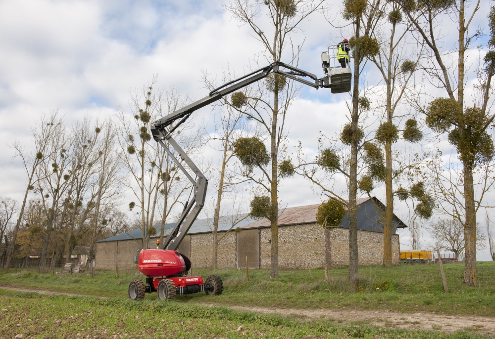 Onde Encontrar Aluguel de Plataforma Articulada na Cidade Jardim - Locar Plataforma Elevatória